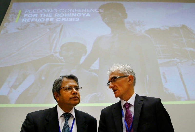 Pres d'un million de rohingya se sont refugies au bangladesh