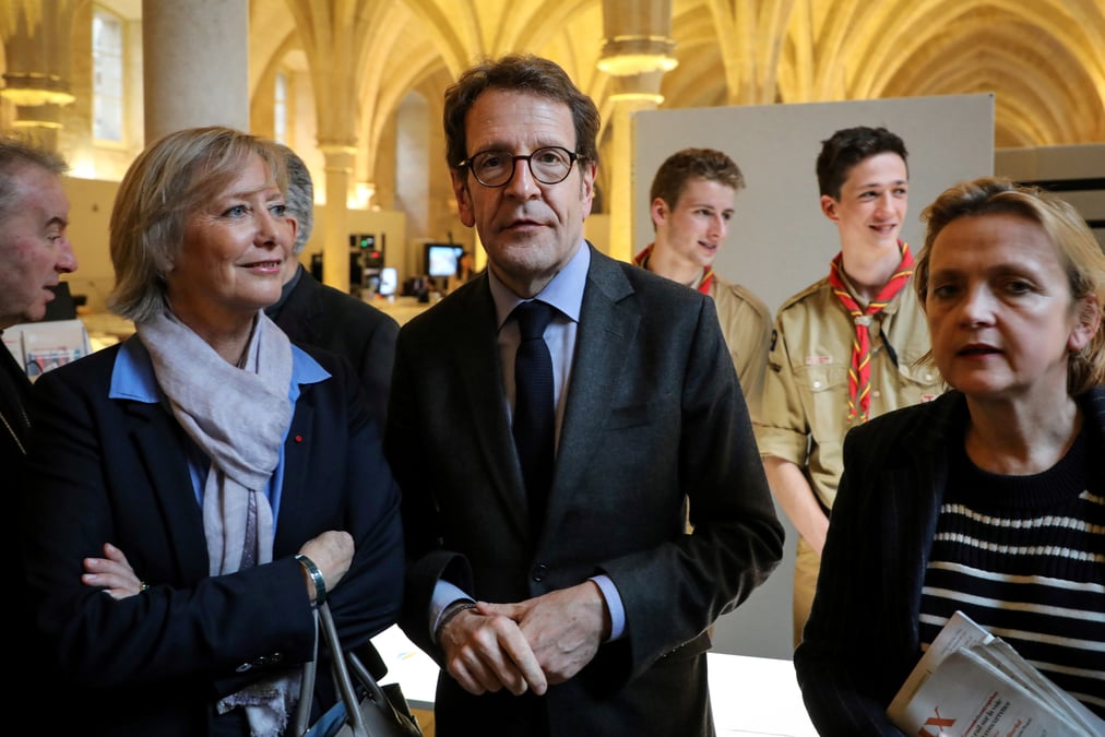 Gilles le gendre elu a la tete du groupe larem a l'assemblee