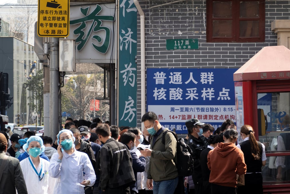 Coronavirus: le nombre quotidien de cas a triple en un jour en chine