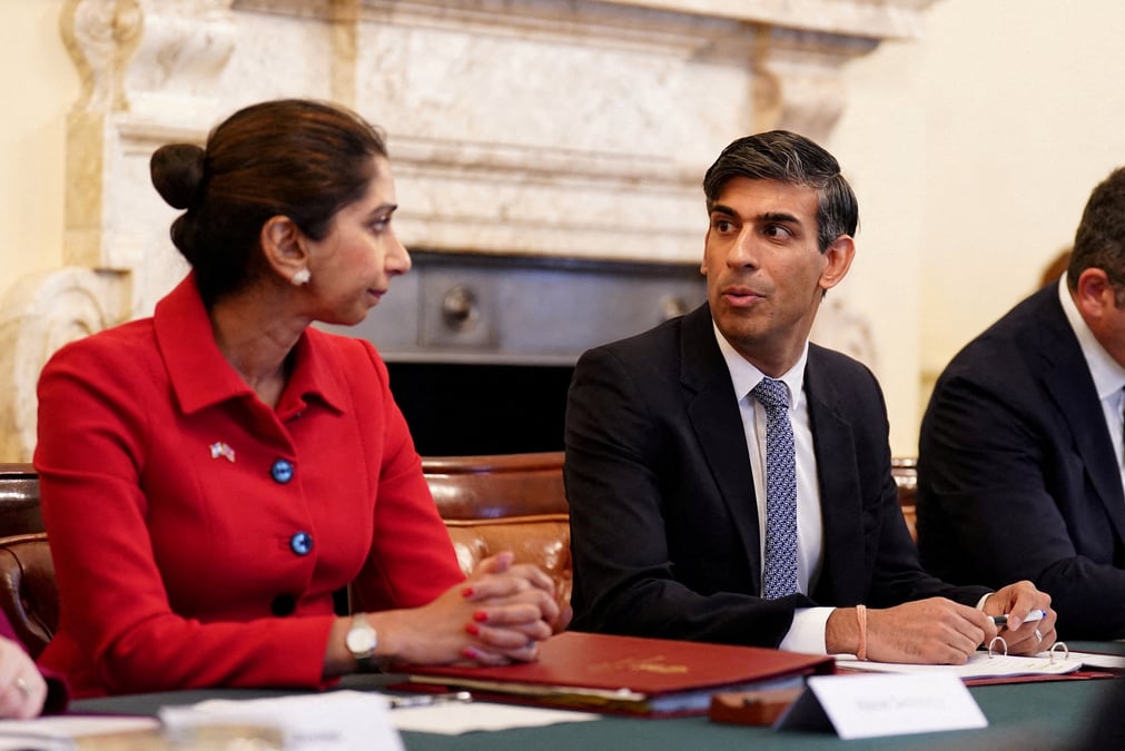 La ministre britannique de l'interieur suella braverman et le premier ministre rishi sunak au 10 downing street, londres