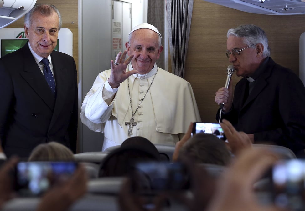 Le pape francois est arrive a nairobi