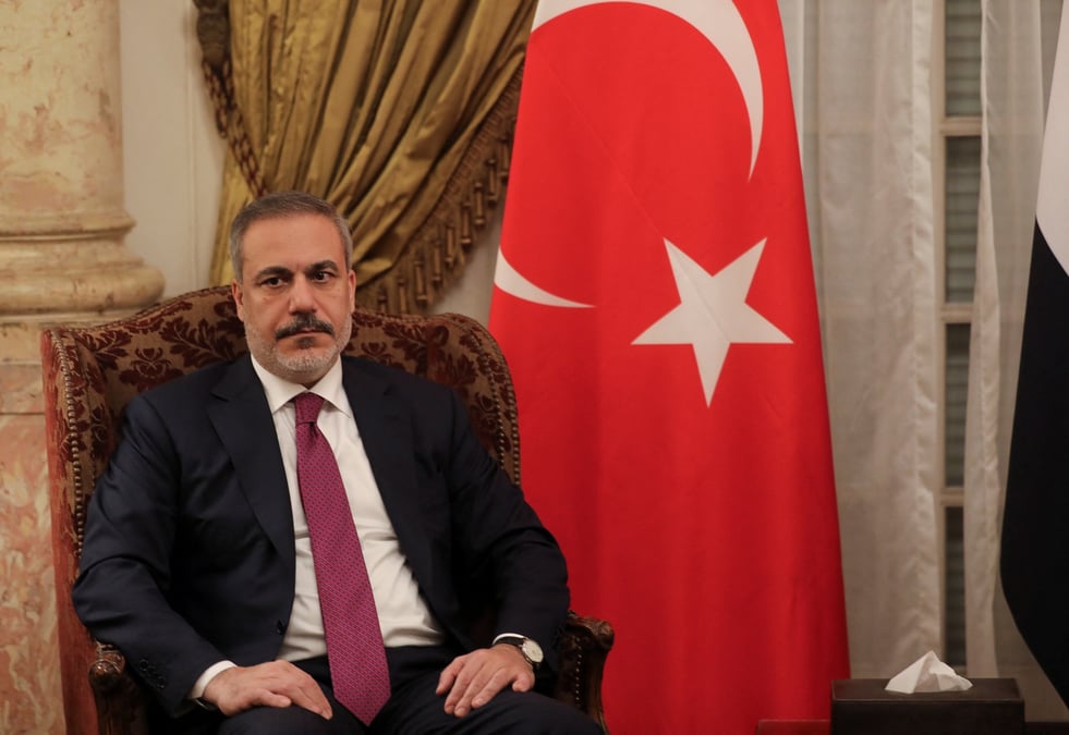 Le ministre turc des affaires etrangeres, hakan fidan, au caire