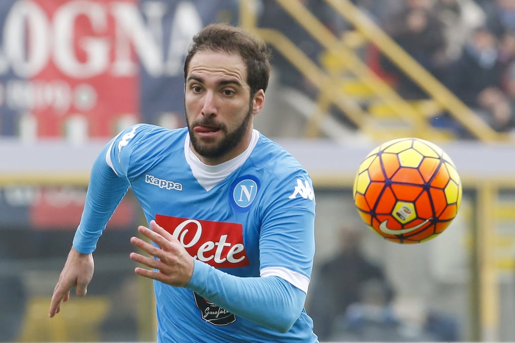 Naples laisse la tete a l'inter