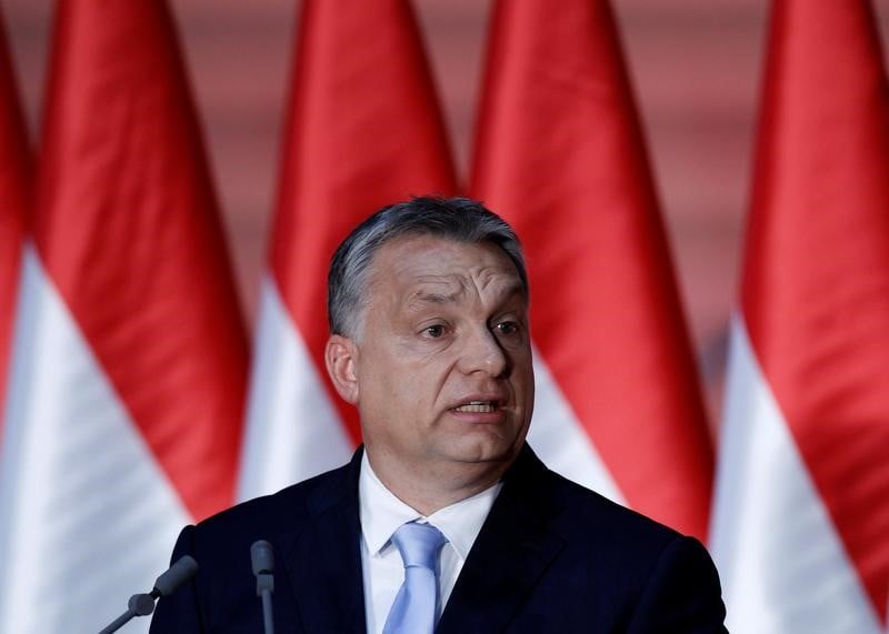 Orban veut que l'ue regle 50% de ses clotures frontalieres