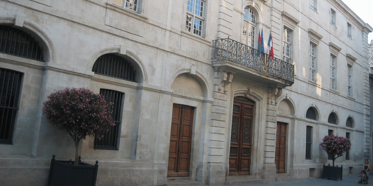 Huit candidats sont en lice pour le fauteuil de maire