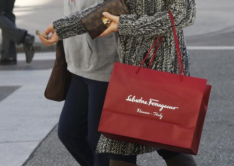 Ventes superieures aux attentes pour salvatore ferragamo en decembre