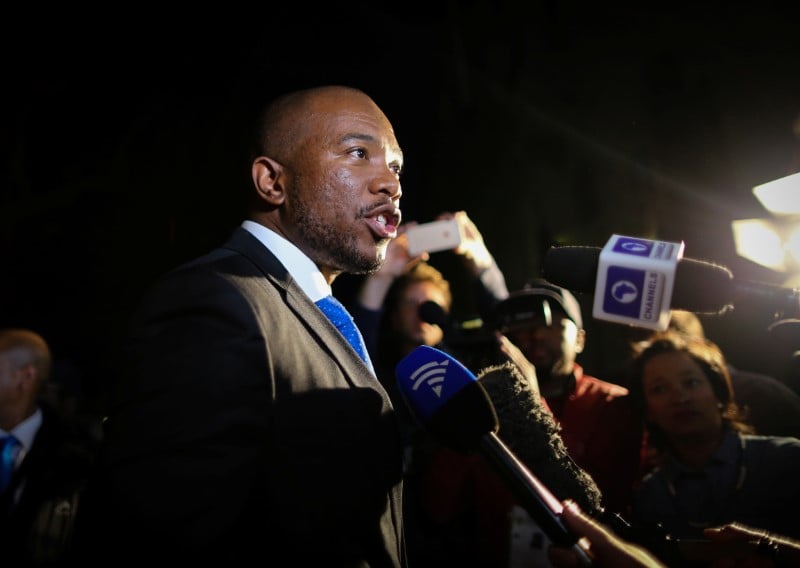 L'opposition sud-africaine appelle a la dissolution du parlement