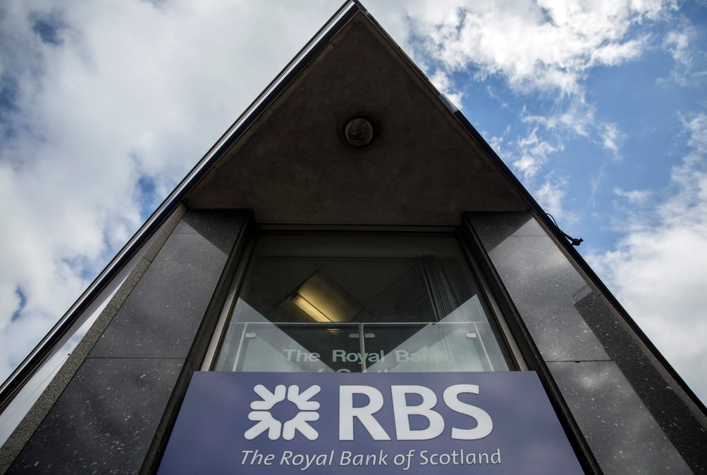 Demission du directeur financier de royal bank of scotland