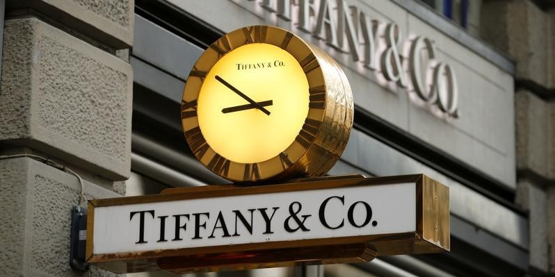 Tiffany & co. a suivre a wall street