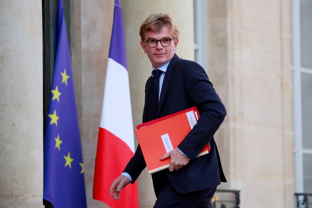 Mignola, nouveau president du groupe modem a l'assemblee