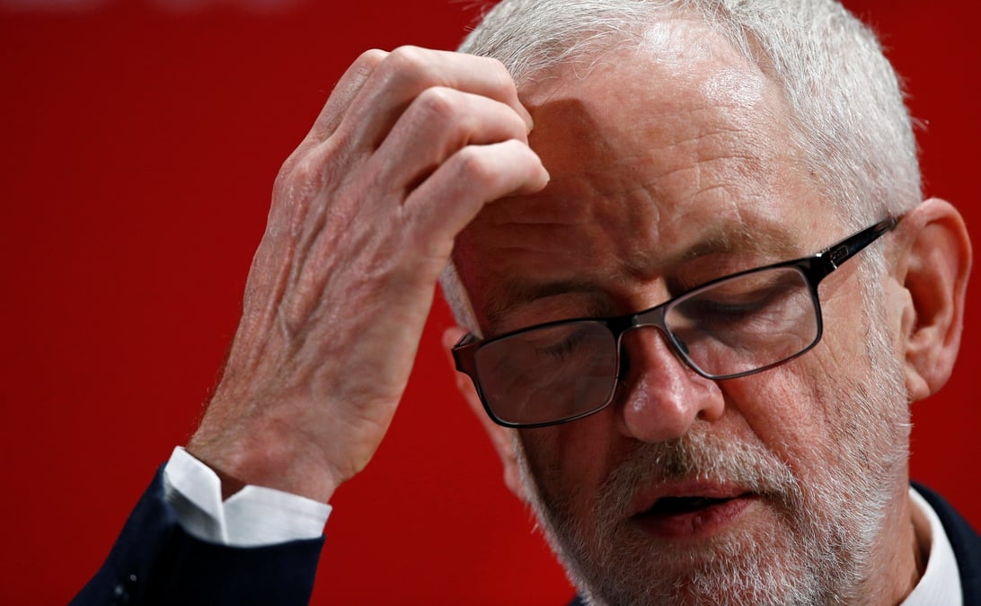 Corbyn sur la defensive apres de nouvelles accusations d'antisemitisme