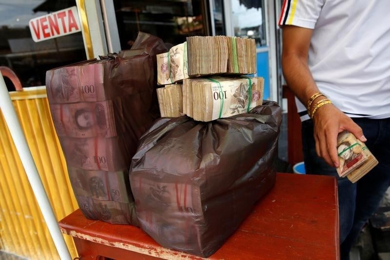Depreciation a grande vitesse du bolivar venezuelien