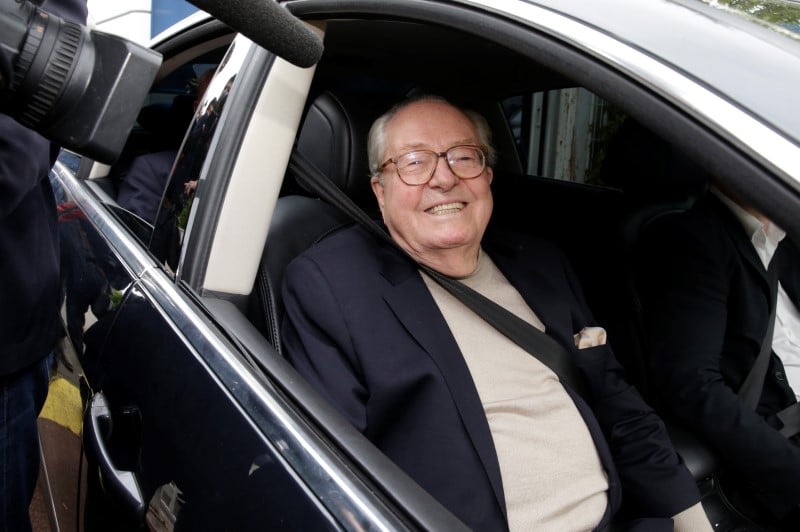Jean-marie le pen conteste devant la justice sa suspension du fn