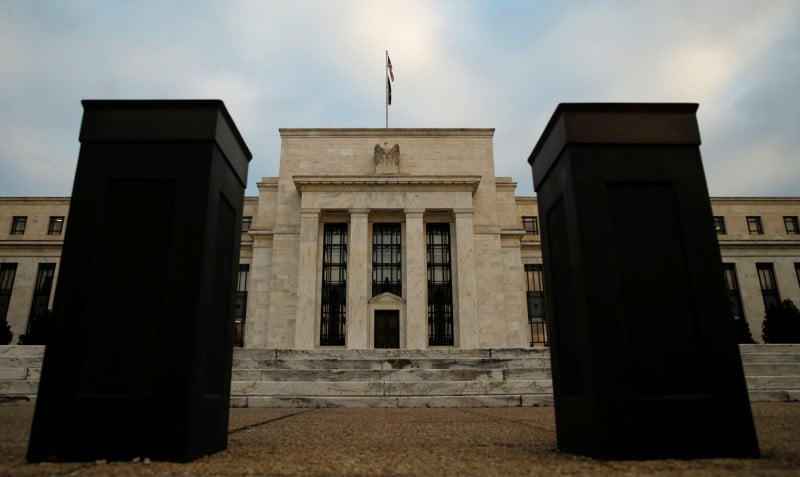 Dollar et prix de l'energie pesent sur la croissance americaine, selon la fed