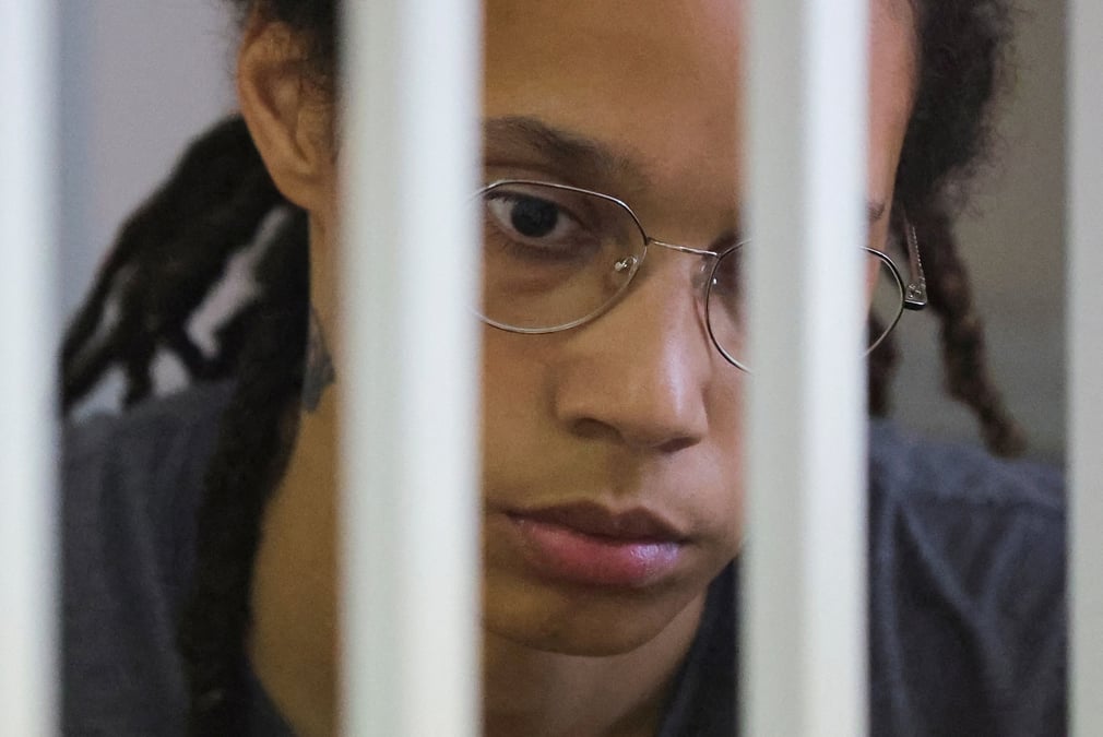 La basketteuse americaine brittney griner attendant le verdict du tribunal de khimki