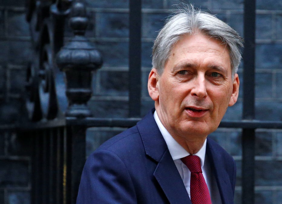 Hammond: l'accord de brexit aura un impact negatif minime sur l'economie