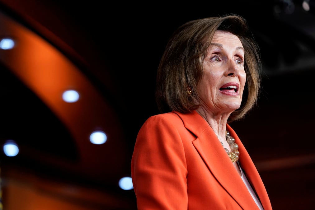 Usa: pelosi evoque le precedent de la demission de nixon pour trump