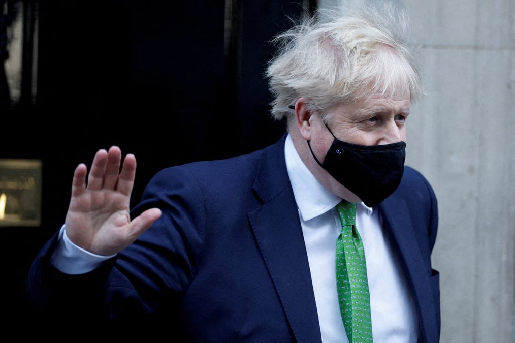 Grande-bretagne: johnson a fete son anniversaire pendant un confinement, rapporte itv