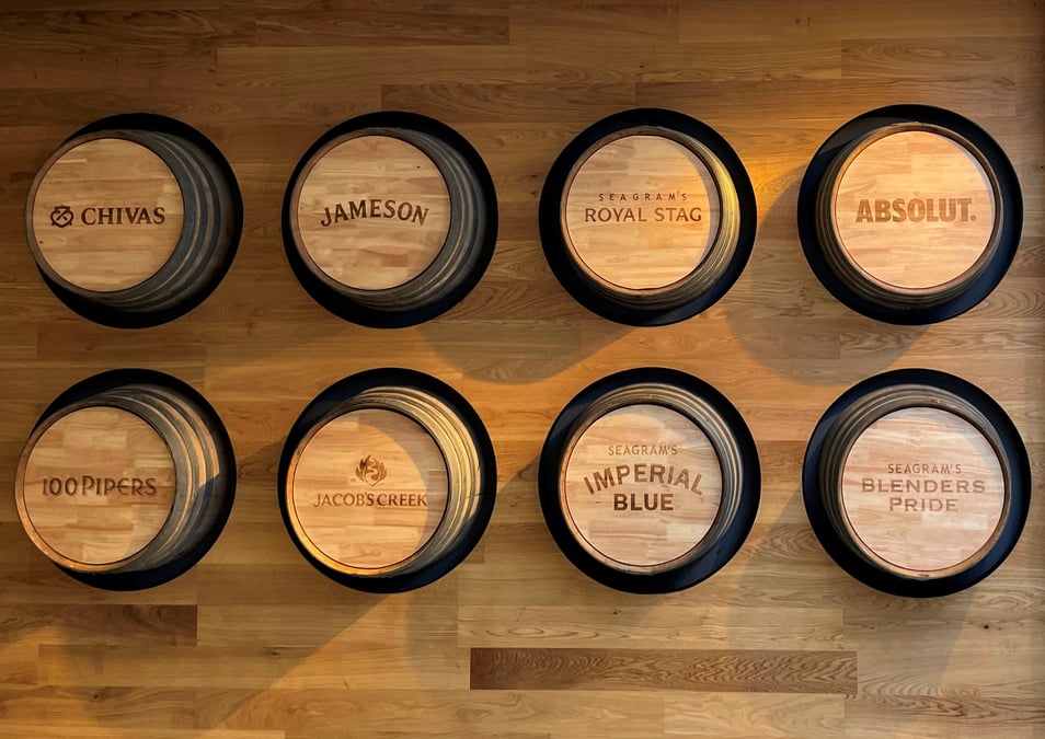Les marques de pernod ricard sont visibles a l'interieur de son bureau indien de gurugram