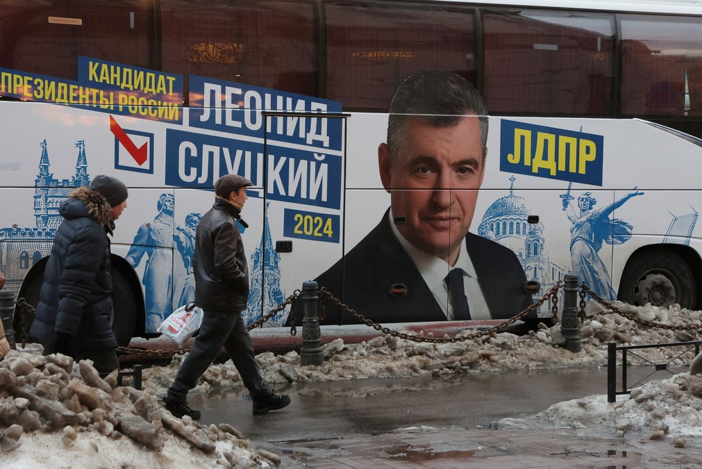 Portrait du candidat a la presidence leonid sloutsky a saint-petersbourg