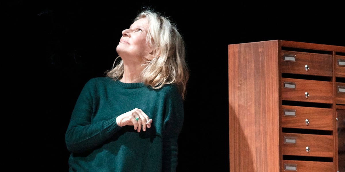 Nicole Garcia sur la scène du théâtre de la Ville