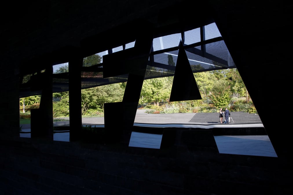 Fifa: jerome valcke et le president du psg inculpes en suisse
