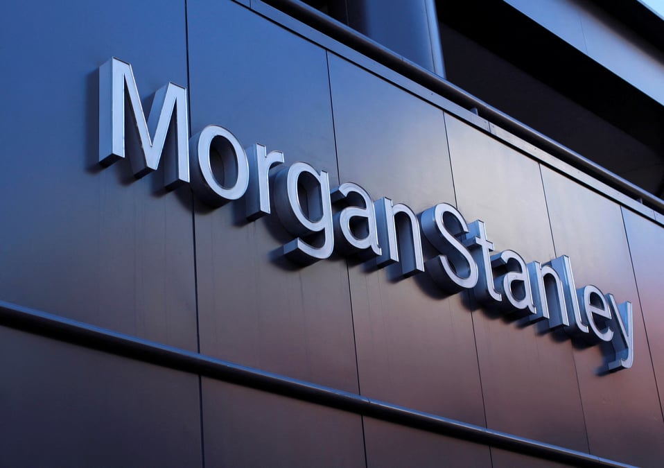 Photo d'archives du logo de morgan stanley sur un batiment a san diego, californie