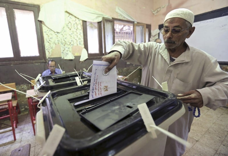 Les egyptiens de nouveau aux urnes