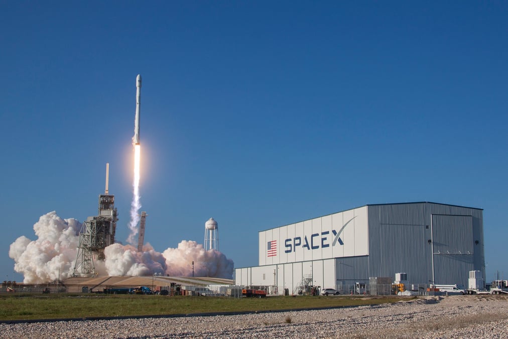 SpaceX a obtenu un feu vert du régulateur américain de l'aviation pour accroître sa cadence de lancements.