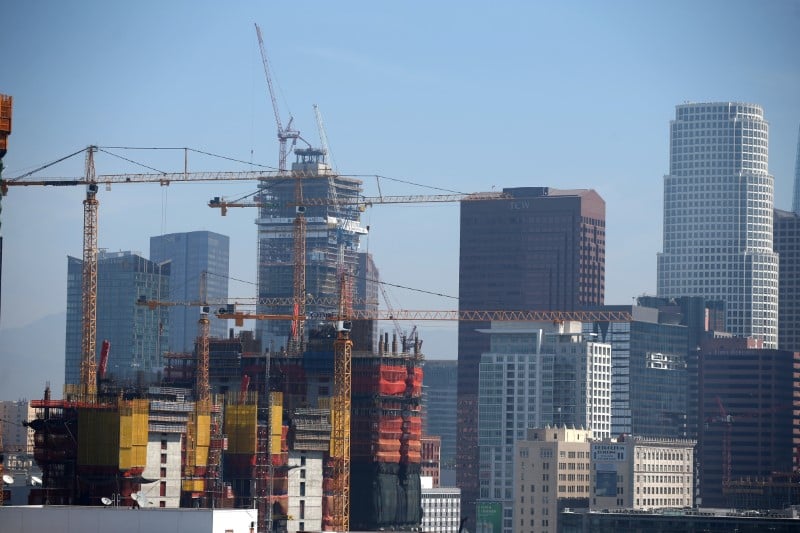 Etats-unis: la croissance revisee en hausse a 1,2% pour le 1er trimestre