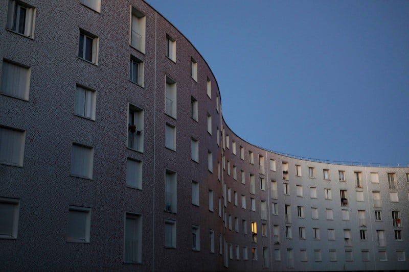 France: la crise du logement persiste pour les bas revenus, selon un rapport