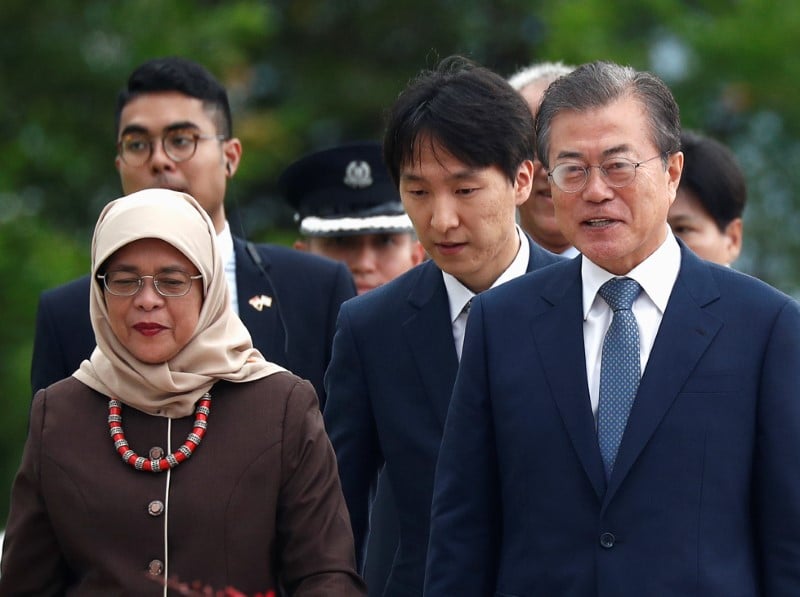 Nucleaire coreen: les discussions "sur la bonne voie", dit le president moon