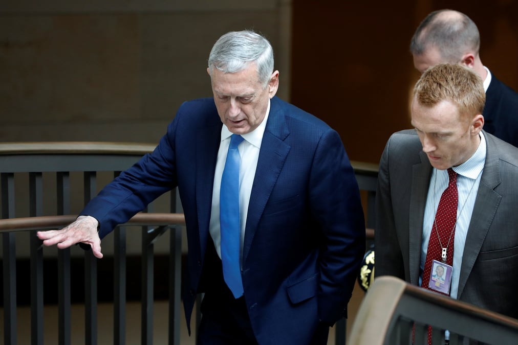 Le chef du pentagone en visite impromptue a bagdad