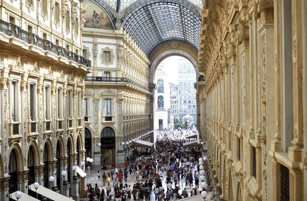 La galerie commerciale vittorio emanuele ii a milan, en italie