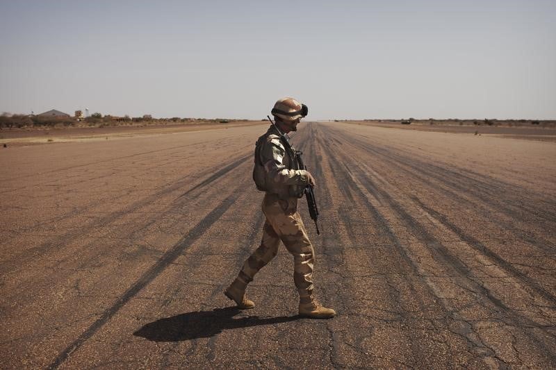 Premiere patrouille des touaregs avec l'armee malienne a gao