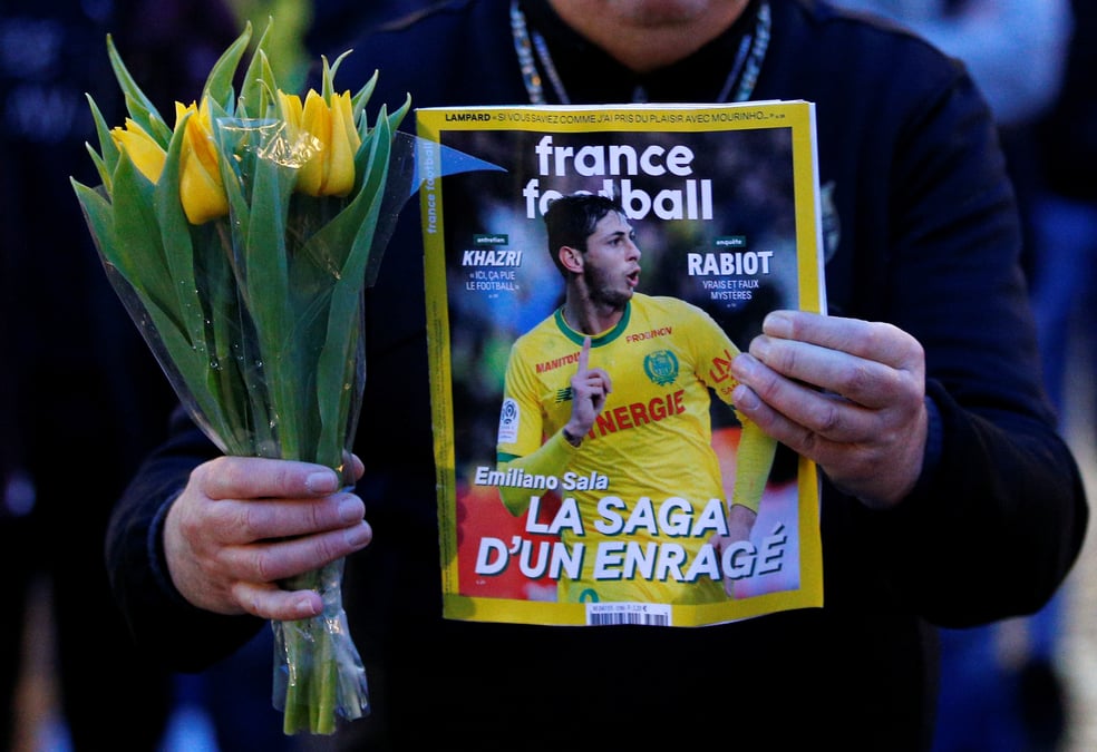 Le footballeur argentin sala porte disparu au-dessus de la manche