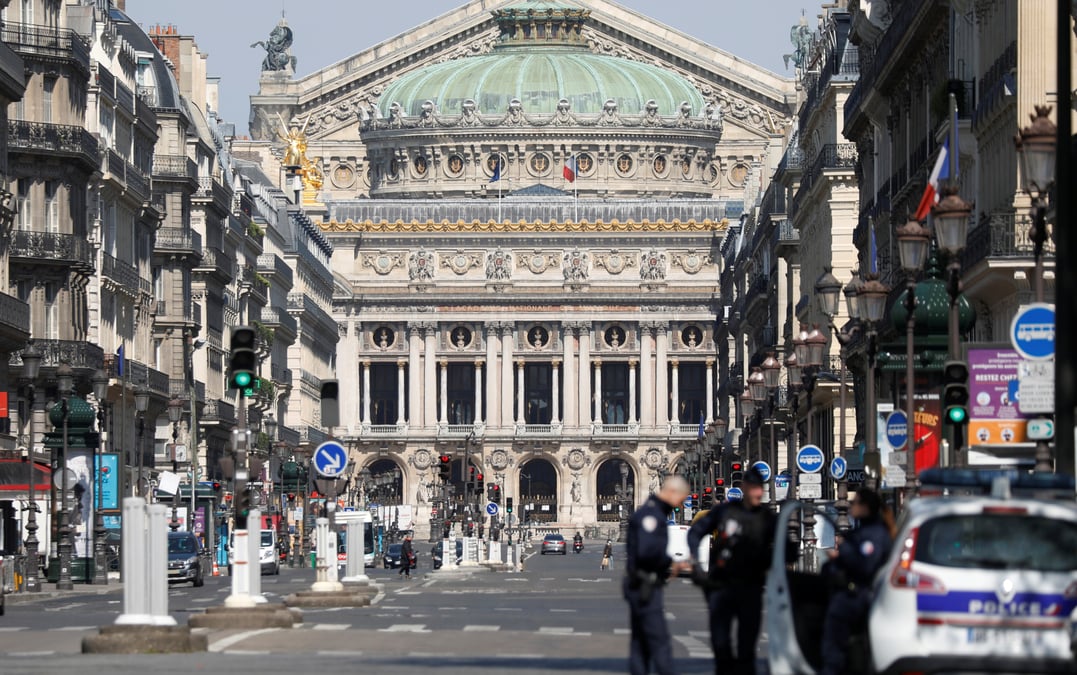 Coronavirus: la france insiste sur l'importance de transparence