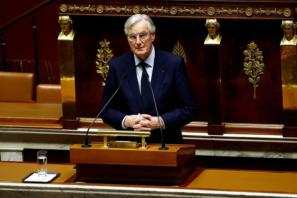 Le premier ministre francais michel barnier annonce l'utilisation par le gouvernement francais de l'article 49.3