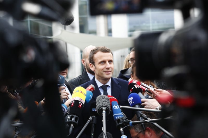 Macron juste derriere le pen au 1er tour, selon un sondage ipsos soprasteria