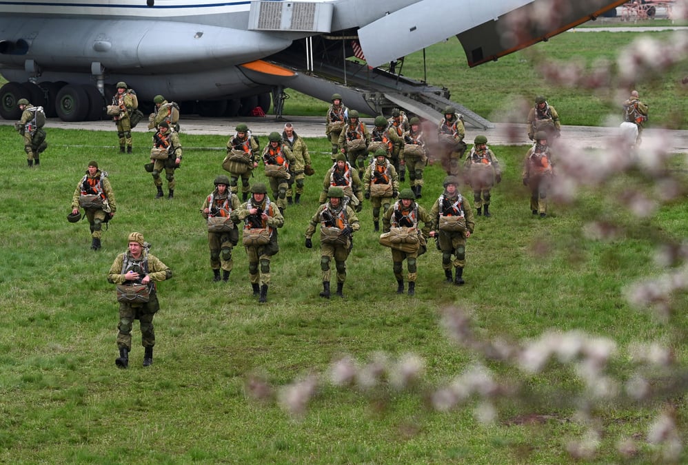 Debut de retrait des troupes russes en crimee, annonce moscou