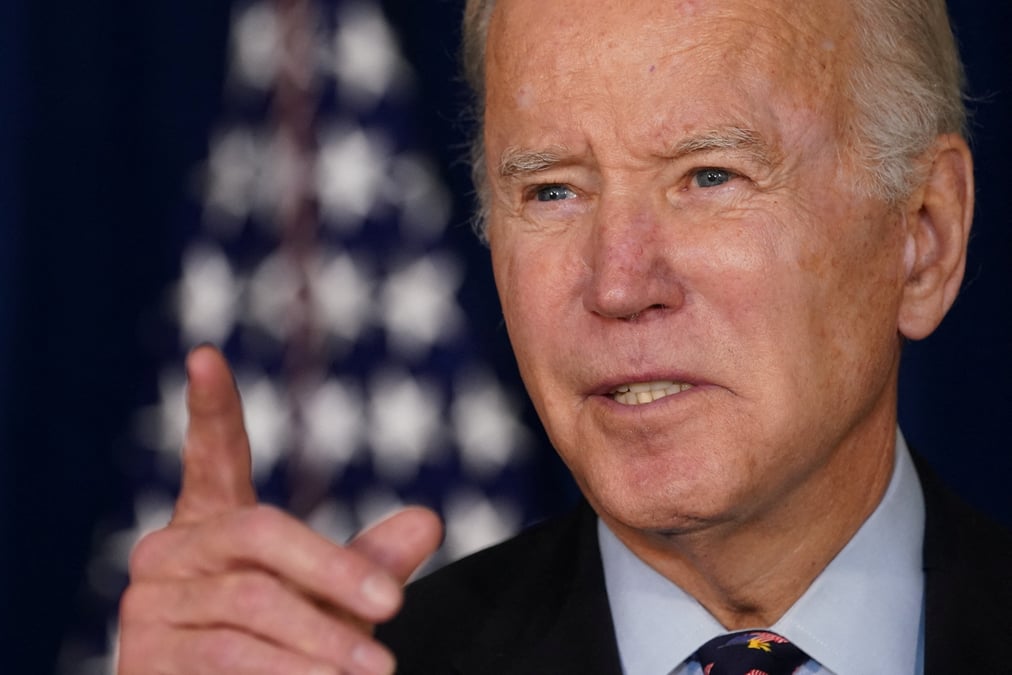 La russie paiera un "prix terrible" si elle envahit l'ukraine, previent biden