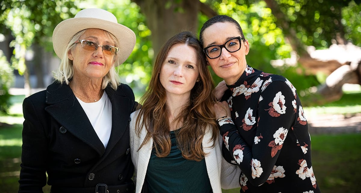Mathilde Brasilier, Inès Chatin et Blandine de Chalon appellent à briser le silence autour des abus sexuels.