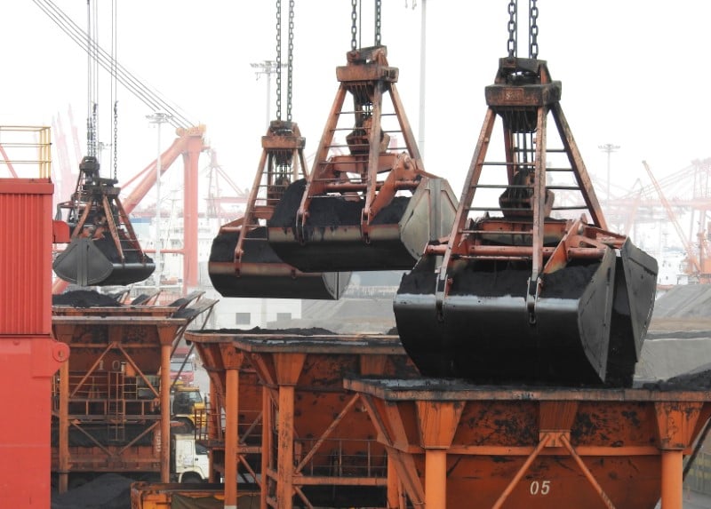 La chine veut creer des geants du charbon