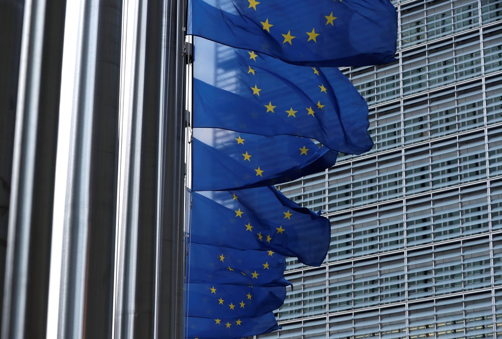 L'ue ajoute trois pays a sa liste des paradis fiscaux
