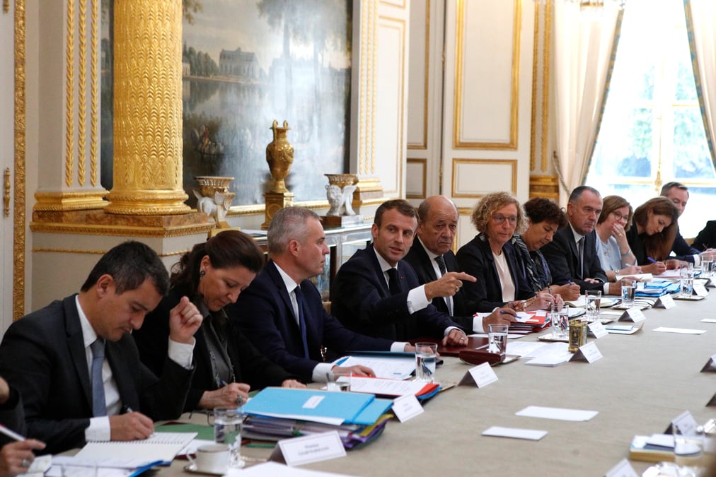 L'executif occupe le terrain au lendemain du remaniement
