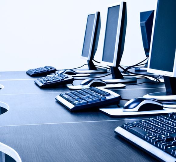 1/ Ingénieur informatique