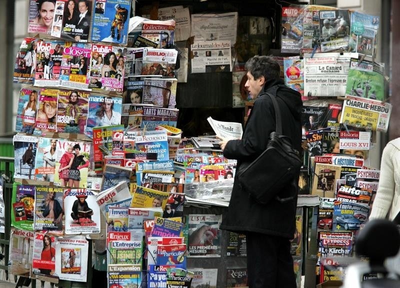 Le rachat de l'Obs par les actionnaires du Monde bientôt acté
