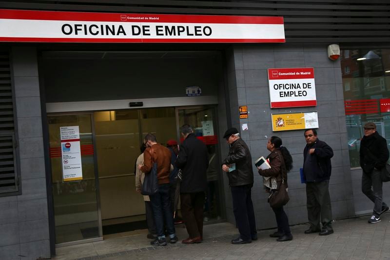 Le nombre de chômeurs en Espagne diminue encore en mars