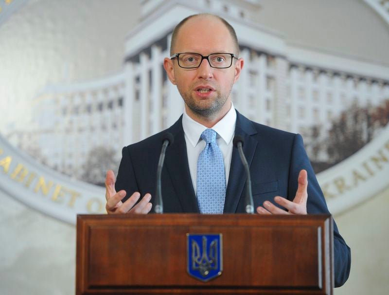 Iatseniouk accentue ses pressions sur le parlement de Kiev