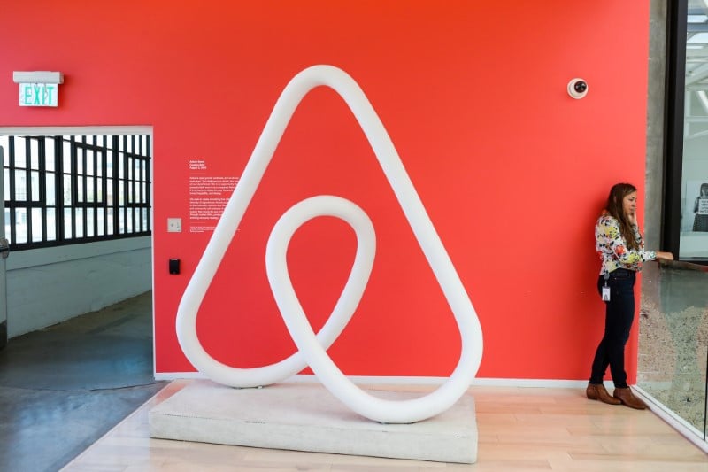 Pas d'entree en bourse pour airbnb cette annee